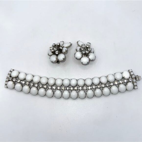 Kramer of New York silver tone milk glass rhinestones bracelet clip on earrings - Picture 2 of 10